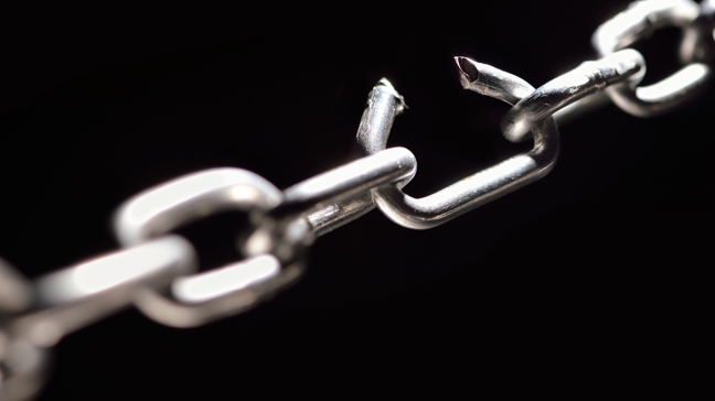 What is the Power Struggle Stage in Relationships & How to Navigate It